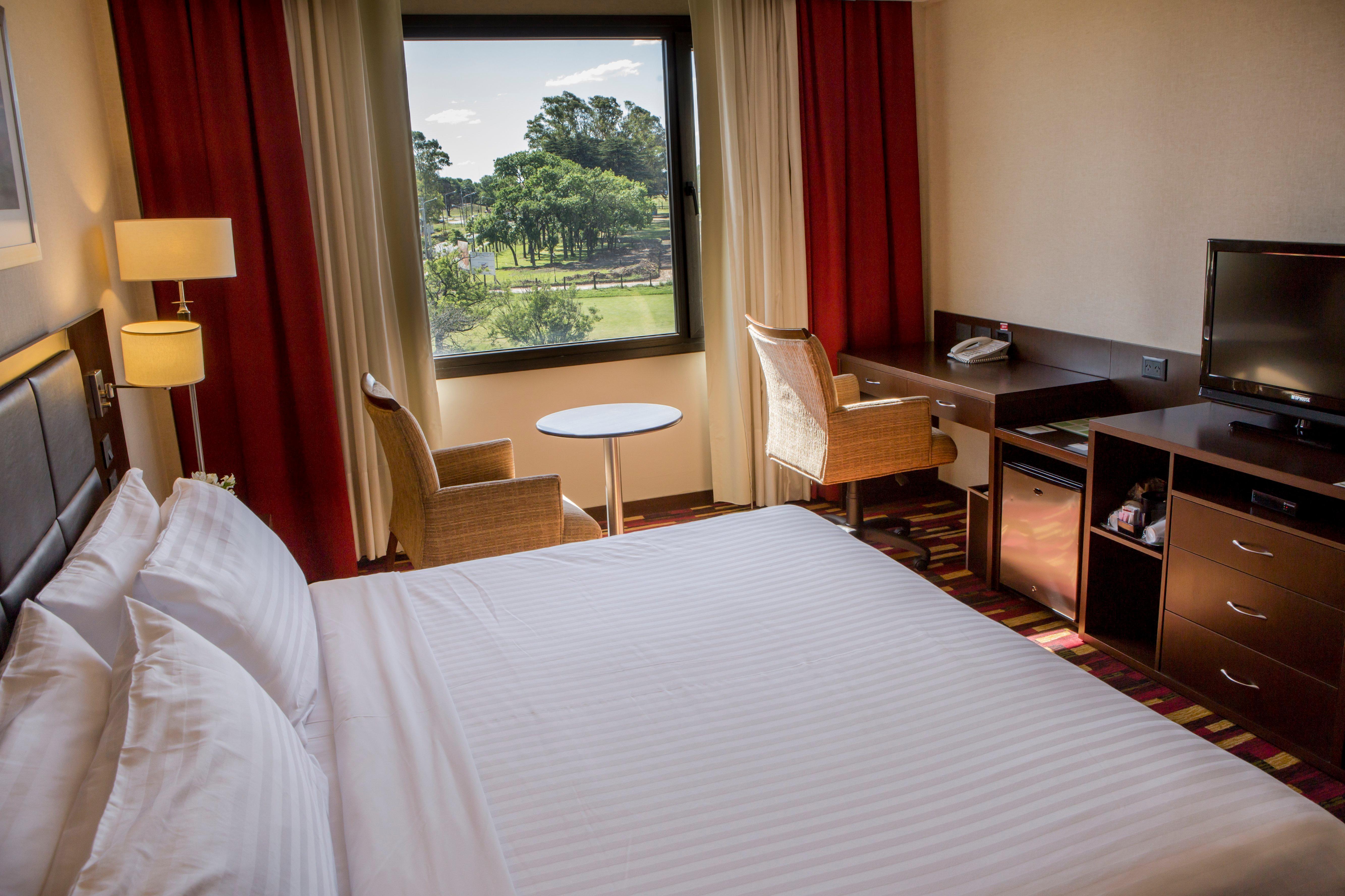 Ezeiza Airport By Ihg Ciudad Evita