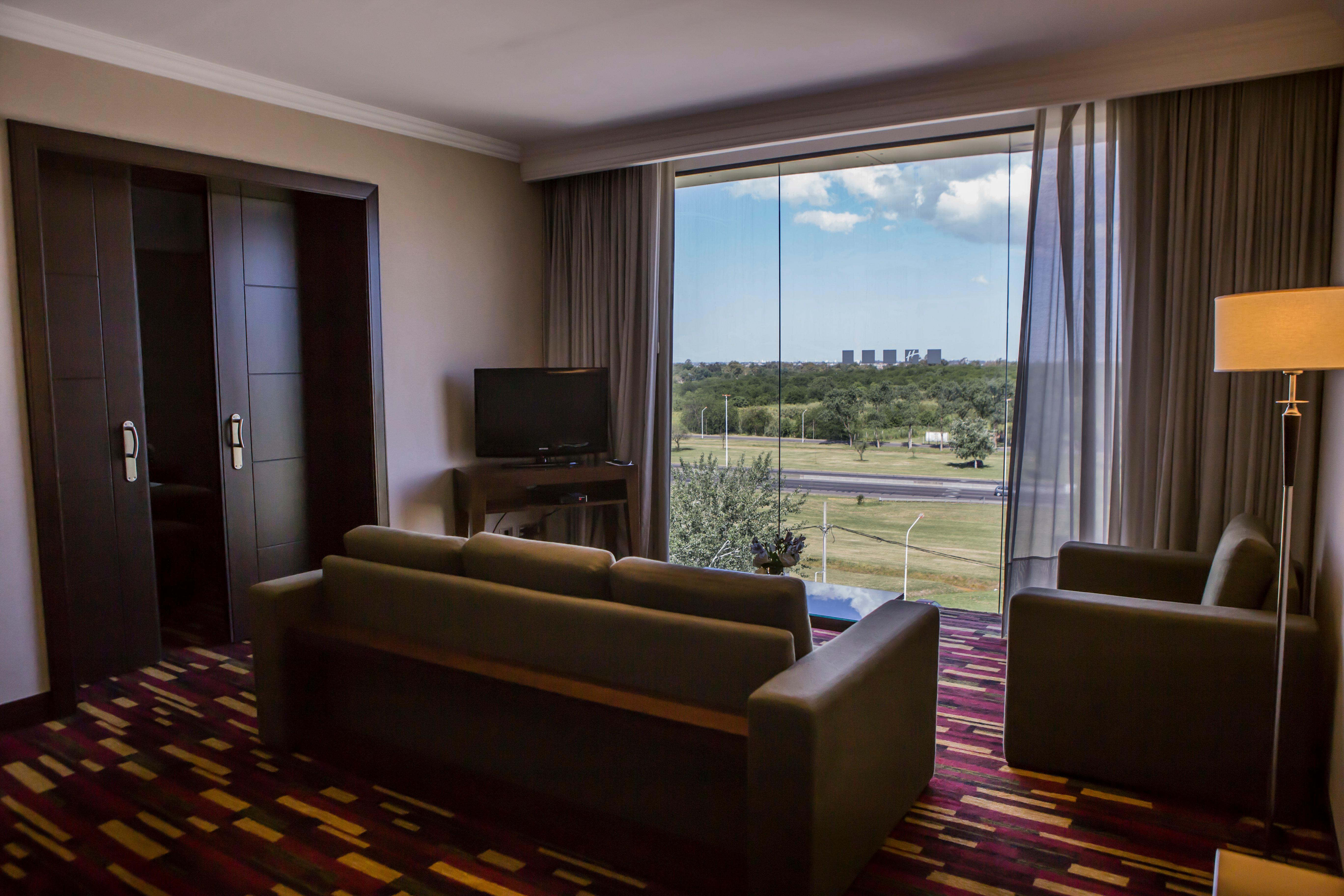 Ezeiza Airport By Ihg Ciudad Evita